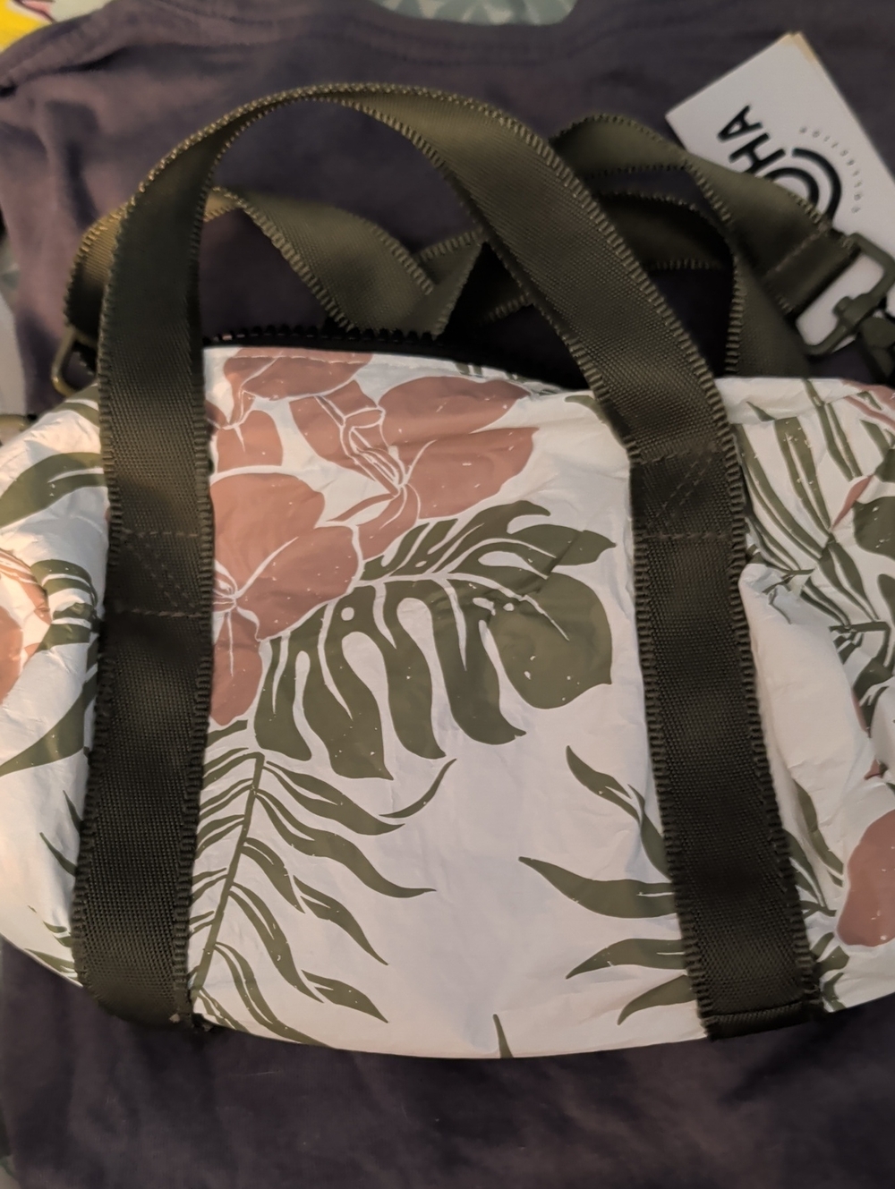 Aloha Collection Ginger Dream Mini Mini Duffle Bag in Olive & Blush NWT